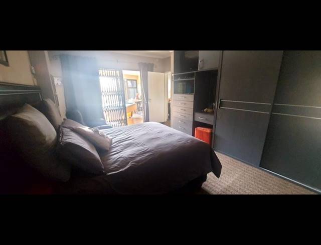 3 BEDROOM HOUSE FOR SALE IN WELTEVREDEN PARK